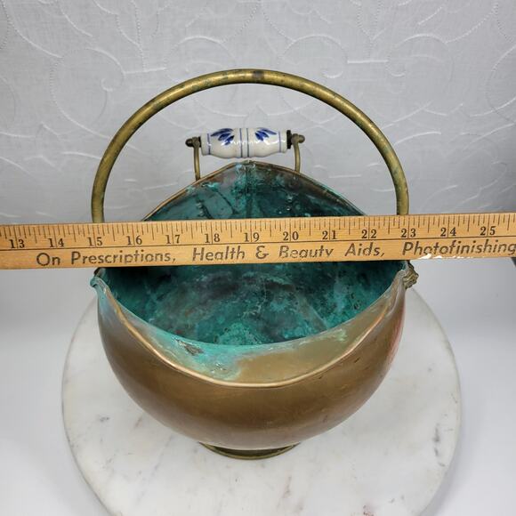 VTG Copper Coal Scuttle Ash Bucket 11" Patina Lion Head Delft Porcelain Handle - Picture 10 of 16
